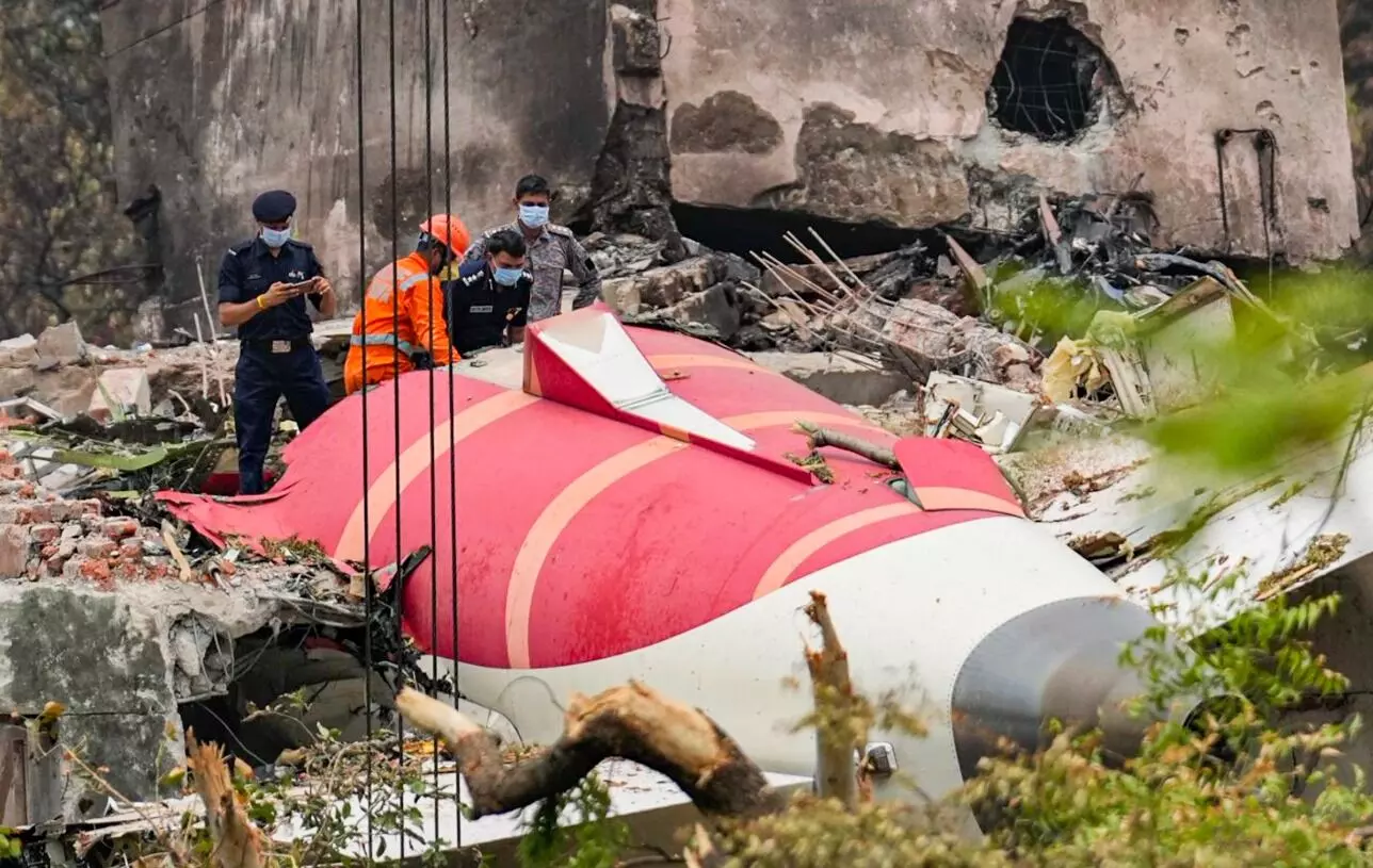 ಏರ್ ಇಂಡಿಯಾ ವಿಮಾನ ದುರಂತ | ಪ್ರಾಥಮಿಕ ವರದಿ ಸೋರಿಕೆ, ಪೈಲಟ್ ದೋಷ ಕುರಿತ ಮಾಧ್ಯಮ ನಿರೂಪಣೆ ಬಗ್ಗೆ ಸುಪ್ರೀಂ ಕೋರ್ಟ್ ಕಳವಳ