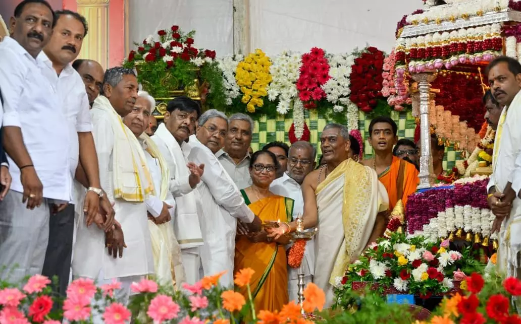 ನಾಡಹಬ್ಬ ಮೈಸೂರು ದಸರಾಗೆ ಬಾನು ಮುಷ್ತಾಕ್ ರಿಂದ ವಿದ್ಯುಕ್ತ ಚಾಲನೆ; ಚಿತ್ರಗಳಲ್ಲಿ ನೋಡಿ