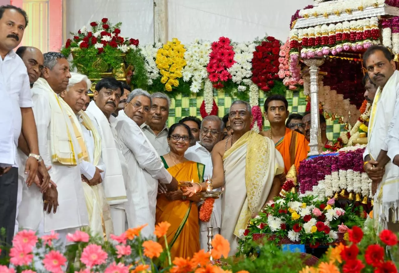 ನಾಡಹಬ್ಬ ಮೈಸೂರು ದಸರಾಗೆ ಬಾನು ಮುಷ್ತಾಕ್ ರಿಂದ ವಿದ್ಯುಕ್ತ ಚಾಲನೆ; ಚಿತ್ರಗಳಲ್ಲಿ ನೋಡಿ