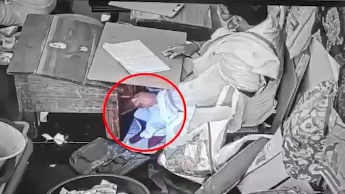 ಜಗನ್ ಮೋಹನ್ ರೆಡ್ಡಿ ಆಡಳಿತದ ಅವಧಿಯಲ್ಲಿ ತಿರುಪತಿಯಲ್ಲಿ 100 ಕೋಟಿ ರೂ. ಕಳ್ಳತನ : ಬಿಜೆಪಿ ನಾಯಕನಿಂದ ಗಂಭೀರ ಆರೋಪ