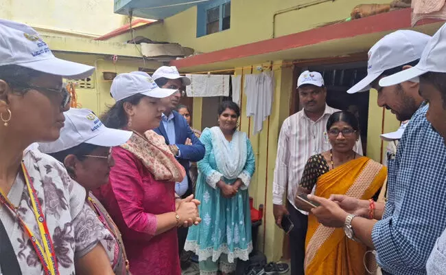 ಕಲಬುರಗಿ | ಸಾಮಾಜಿಕ, ಶೈಕ್ಷಣಿಕ ಗಣತಿ ಕಾರ್ಯಕ್ಕೆ ಜಿಲ್ಲಾಧಿಕಾರಿ ಬಿ.ಫೌಝಿಯಾ ತರನ್ನುಮ್ ಚಾಲನೆ