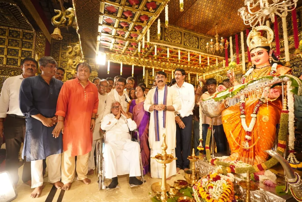 ಕುದ್ರೋಳಿ: ಮಂಗಳೂರು ದಸರಾದ ನವರಾತ್ರಿ ಮಹೋತ್ಸವಕ್ಕೆ ಚಾಲನೆ ಕುದ್ರೋಳಿ: ಮಂಗಳೂರು ದಸರಾದ ನವರಾತ್ರಿ ಮಹೋತ್ಸವಕ್ಕೆ ಚಾಲನೆ