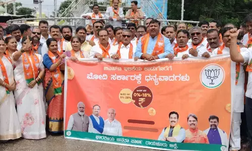 ಜಿಎಸ್ ಟಿ ದರ ಇಳಿಕೆ: ರಾಯಚೂರಿನಲ್ಲಿ ಬಿಜೆಪಿಯಿಂದ ಸಂಭ್ರಮಾಚರಣೆ