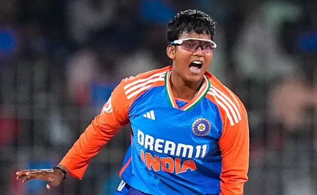 ಐಸಿಸಿ ಮಹಿಳಾ ಏಕದಿನ ಆಟಗಾರರ ರ‍್ಯಾಂಕಿಂಗ್ : ದೀಪ್ತಿ ಶರ್ಮಾ 5ನೇ ಸ್ಥಾನಕ್ಕೆ