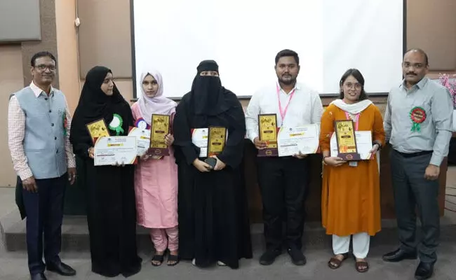 ಕಲಬುರಗಿ | ಭಾಷೆ ಹಾಗೂ ಸಂಸ್ಕೃತಿಗೆ ಅವಿನಾಭಾವ ಸಂಬಂಧವಿದೆ : ಪ್ರೊ.ಹಾಷಿಮ ಬೇಗ್ ಮಿರ್ಜಾ ಕಲಬುರಗಿ | ಭಾಷೆ ಹಾಗೂ ಸಂಸ್ಕೃತಿಗೆ ಅವಿನಾಭಾವ ಸಂಬಂಧವಿದೆ : ಪ್ರೊ.ಹಾಷಿಮ ಬೇಗ್ ಮಿರ್ಜಾ