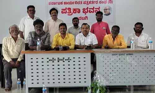 ಕಾರಟಗಿ | ಜಾತಿ ಕಾಲಂ-9ರಲ್ಲಿ ವಿಶ್ವಕರ್ಮ ಎಂದು ನಮೂದಿಸಿ : ವಿಶ್ವಕರ್ಮ ಮಹಾಸಂಘ ಮನವಿ