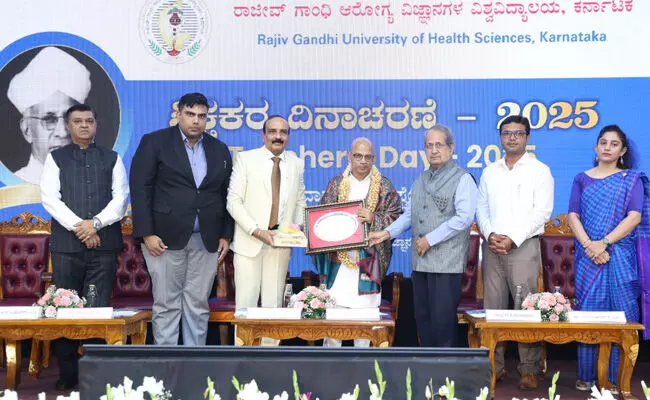 ಜ್ಞಾನದೊಂದಿಗೆ ವೈದ್ಯರು ಮಾನವೀಯತೆ ಬೆಳೆಸಿಕೊಳ್ಳಬೇಕು : ಸಚಿವ ಶರಣಪ್ರಕಾಶ್ ಪಾಟೀಲ್