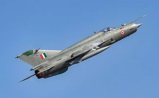 ಮಿಗ್-21 ಯುದ್ಧ ವಿಮಾನಕ್ಕೆ ಸೆ.26ರಂದು ವಿದಾಯ ಮಿಗ್-21 ಯುದ್ಧ ವಿಮಾನಕ್ಕೆ ಸೆ.26ರಂದು ವಿದಾಯ