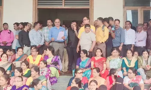 ಭಟ್ಕಳದಲ್ಲಿ ಸರ್ವೆ ಕಾರ್ಯಕ್ಕೆ ಅಡೆತಡೆ : ಶಿಕ್ಷಕರ ಸಂಘಗಳ ಬಹಿಷ್ಕಾರ ಘೋಷಣೆ