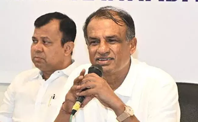 ಜಿಎಸ್ಟಿ ಇಳಿಕೆ ಅಭಿಯಾನ ಬಿಜೆಪಿಯ ನಾಟಕ; 8 ವರ್ಷಗಳಲ್ಲಿ ಕೊಳ್ಳೆಹೊಡೆದ ಹಣ ಎಲ್ಲಿದೆ: ಮಂಜುನಾಥ ಭಂಡಾರಿ ಪ್ರಶ್ನೆ ಜಿಎಸ್ಟಿ ಇಳಿಕೆ ಅಭಿಯಾನ ಬಿಜೆಪಿಯ ನಾಟಕ; 8 ವರ್ಷಗಳಲ್ಲಿ ಕೊಳ್ಳೆಹೊಡೆದ ಹಣ ಎಲ್ಲಿದೆ: ಮಂಜುನಾಥ ಭಂಡಾರಿ ಪ್ರಶ್ನೆ