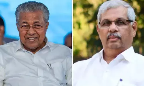 ʼರಾಜ್ಯಪಾಲರು ಬಾಸ್ ಅಲ್ಲʼ: ಅಧಿಕಾರ ಕಚ್ಚಾಟದ ನಡುವೆ ರಾಜ್ಯಪಾಲರನ್ನು ಎದುರಿಸಲು ಪಠ್ಯಪುಸ್ತಕವನ್ನು ಆಯ್ದುಕೊಂಡ ಕೇರಳ ಸರಕಾರ!