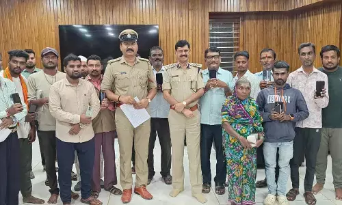 ರಾಯಚೂರು | ಕಳವಾದ 151 ಮೊಬೈಲ್ ವಾರಸುದಾರರಿಗೆ ಹಸ್ತಾಂತರ