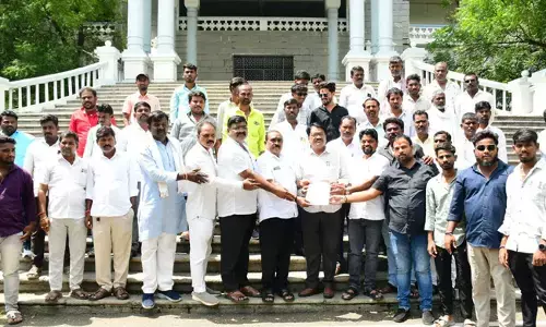 ಕಲಬುರಗಿ | ಬಲಾಢ್ಯ ಸಮುದಾಯಗಳನ್ನು ಎಸ್.ಟಿ ಪಟ್ಟಿಗೆ ಸೇರ್ಪಡೆ ವಿರೋಧಿಸಿ ಪ್ರತಿಭಟನೆ