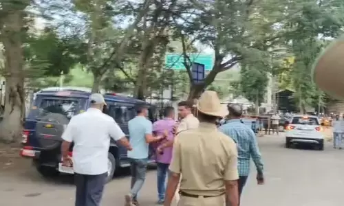 ನನ್ನ ಇಬ್ಬರು ಮಕ್ಕಳು ಅಂತ್ಯಸಂಸ್ಕಾರ ಮಾಡುವಂತಿಲ್ಲ: ಎಸ್.ಎಲ್. ಭೈರಪ್ಪ ಅಂತ್ಯಕ್ರಿಯೆಗೆ ಗೊಂದಲದ ವಾತವರಣ ಸೃಷ್ಟಿ