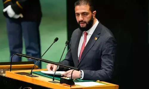 ಇಸ್ರೇಲ್‌ ದಾಳಿಯಿಂದ ಹೊಸ ಬಿಕ್ಕಟ್ಟು : ವಿಶ್ವಸಂಸ್ಥೆಯಲ್ಲಿ ಸಿರಿಯಾ ಅಧ್ಯಕ್ಷ ಅಲ್-ಶರಾ