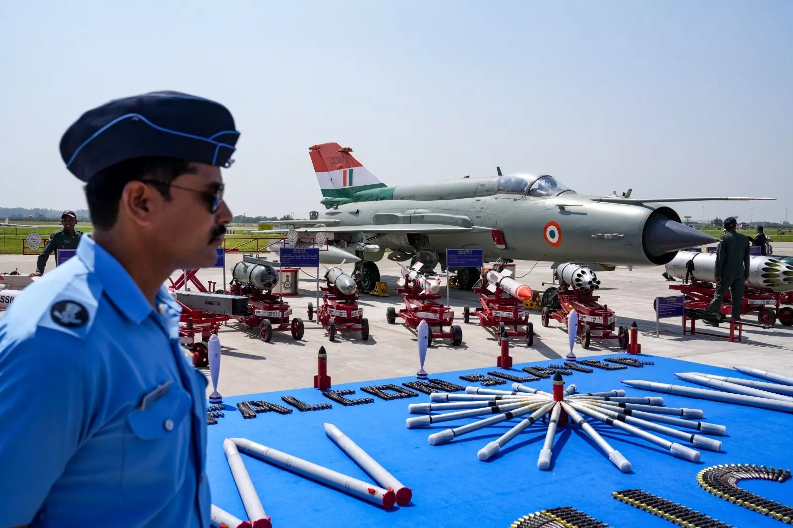 PHOTOS | ಭಾರತೀಯ ವಾಯುಪಡೆಯ ಬೆನ್ನೆಲುಬಾಗಿದ್ದ ಮಿಗ್-21ಕ್ಕೆ ವಿದಾಯ