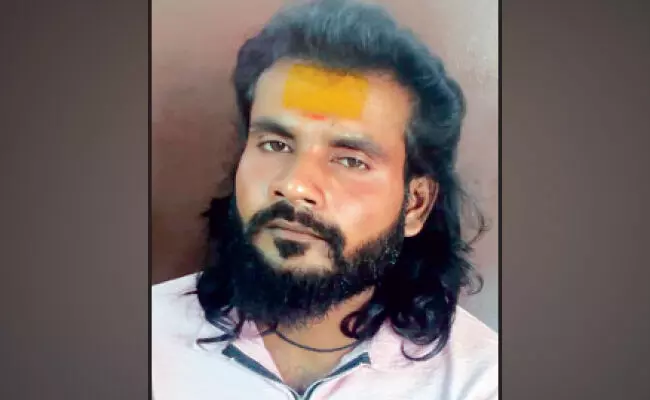 ಬೆಳಗಾವಿ | ಬಾಲಕಿಯ ಅತ್ಯಾಚಾರ, ಕೊಲೆ ಪ್ರಕರಣ; ಆರೋಪಿಗೆ ಮರಣ ದಂಡನೆ ಬೆಳಗಾವಿ | ಬಾಲಕಿಯ ಅತ್ಯಾಚಾರ, ಕೊಲೆ ಪ್ರಕರಣ; ಆರೋಪಿಗೆ ಮರಣ ದಂಡನೆ