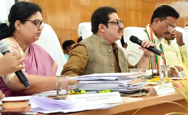 ಗ್ಯಾರಂಟಿ ಯೋಜನೆಗಳಿಂದ ಜನರಿಗೆ ಹೆಚ್ಚಿನ ಲಾಭವಾಗಿದೆ : ಸಚಿವ ಝಮೀರ್ ಅಹ್ಮದ್