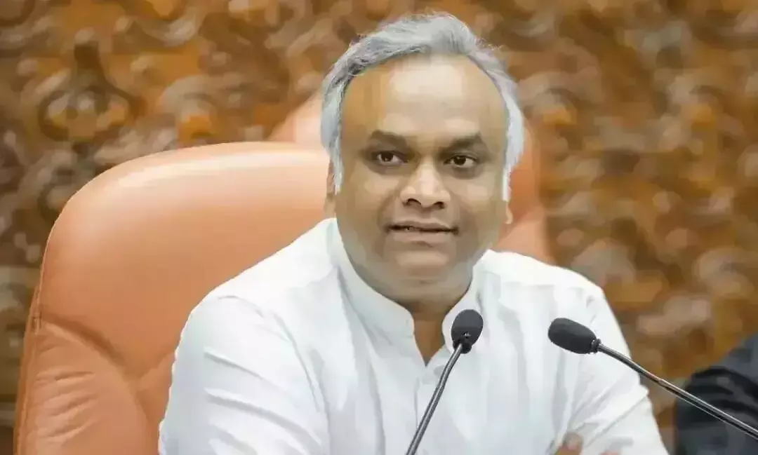 ಕಲಬುರಗಿ ಪ್ರವಾಹ | ತುರ್ತು ಪರಿಹಾರ, ಮುಂಜಾಗ್ರತಾ ಕ್ರಮಕ್ಕೆ ಸಚಿವ ಪ್ರಿಯಾಂಕ್ ಖರ್ಗೆ ಸೂಚನೆ