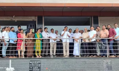 ಮೂಡುಬಿದಿರೆ | ಕಲ್ಲಬೆಟ್ಟು ಸಹಕಾರಿ ಸಂಘದಲ್ಲಿ ಉದ್ಯೋಗಿಗೆ ಹಿಂಭಡ್ತಿ : ಶಾಸಕರ ನೇತೃತ್ವದಲ್ಲಿ ಪ್ರತಿಭಟನೆ