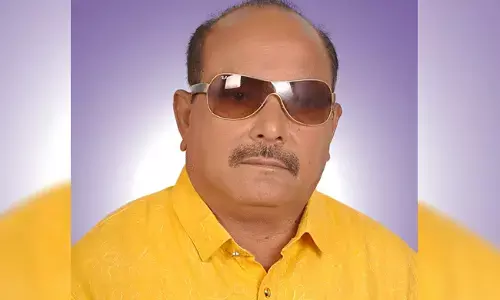 ಬೆಂಗಳೂರು-ಮುಂಬೈ ಸೂಪರ್ ಫಾಸ್ಟ್ ರೈಲನ್ನು ರಾಯಚೂರು ಮಾರ್ಗವಾಗಿ ಓಡಿಸಲಿ: ಡಾ.ಬಾಬುರಾವ್