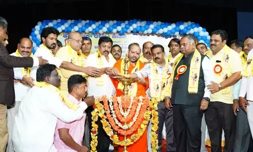 ಹೋರಾಟಕ್ಕೆ ರಾಯಣ್ಣ, ವಿಶ್ವಪ್ರಜ್ಞೆಗೆ ಕನಕದಾಸರು, ಸಾಮಾಜಿಕ ಬದ್ಧತೆಗೆ ಸಿದ್ದರಾಮಯ್ಯ ಅವರ ಮಾದರಿಗಳು ನಮ್ಮ ಜೊತೆಗಿವೆ : ಕೆ.ವಿ.ಪ್ರಭಾಕರ್