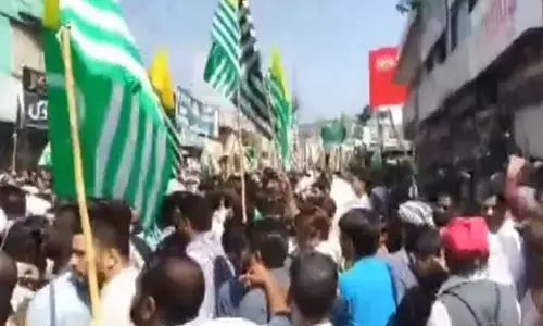 ಪಿಒಕೆಯಲ್ಲಿ ಪಾಕ್ ಸರಕಾರದ ವಿರುದ್ಧ ಬೃಹತ್ ಪ್ರತಿಭಟನೆ | ಇಂಟರ್‌ ನೆಟ್‌ ಸ್ಥಗಿತ; ಲಾಕ್‍ಡೌನ್ ಘೋಷಣೆ