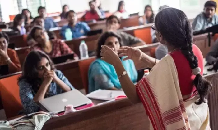 ಬೆಂಗಳೂರು ನಗರ ವಿವಿ ಅತಿಥಿ ಉಪನ್ಯಾಸಕರ ಆಯ್ಕೆಯಲ್ಲಿ ಅವ್ಯವಹಾರ : ಆರೋಪ