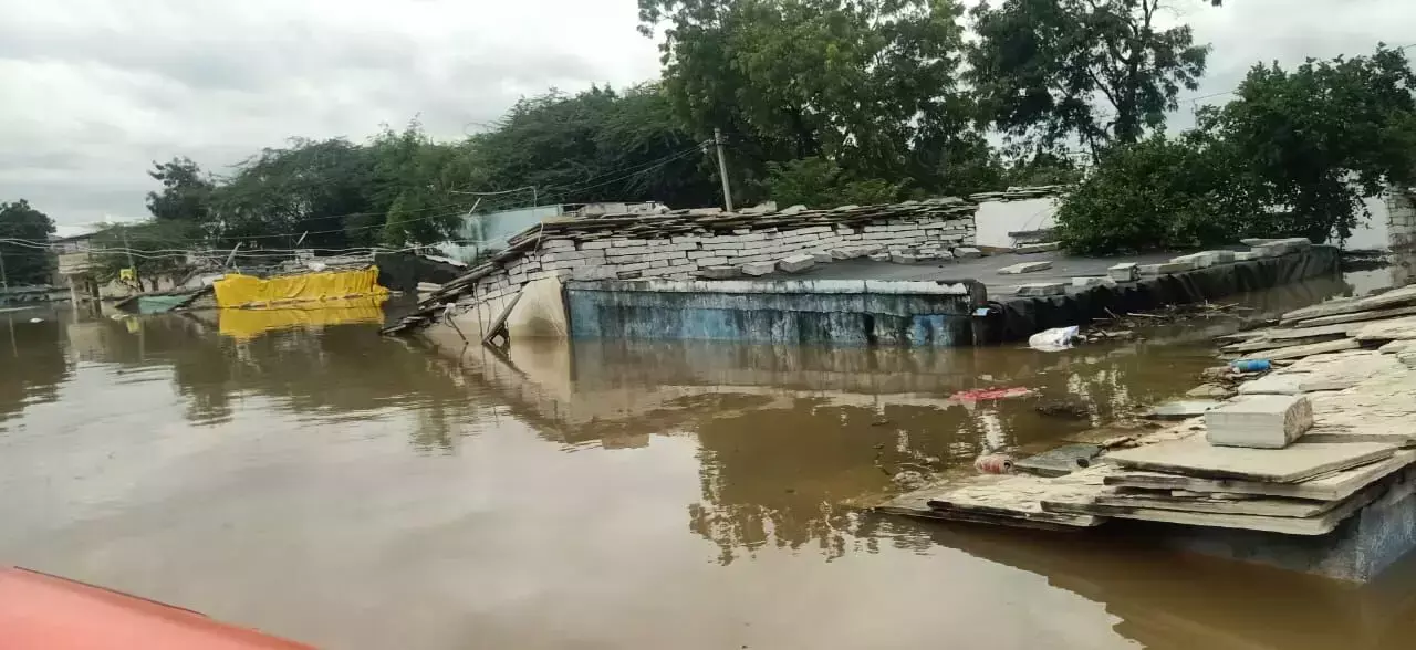 ನಿರಂತರ ಮಳೆ : ತುರ್ತು ಪರಿಹಾರ ಕ್ರಮ ಅಗತ್ಯ