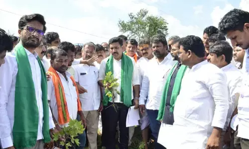 ಯಾದಗಿರಿ | ಬಿಜೆಪಿ ರಾಜ್ಯಾಧ್ಯಕ್ಷ ವಿಜಯೇಂದ್ರರ ನೇತೃತ್ವದಲ್ಲಿ ಪ್ರವಾಹ, ಬೆಳೆ ಹಾನಿ ಪರಿಶೀಲನೆ