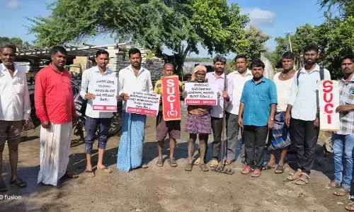 ಕಲಬುರಗಿ | ಬೆಳೆ ಹಾನಿಗೀಡಾದ ಎಕರೆಗೆ 25 ಸಾವಿರ ರೂ. ಪರಿಹಾರಕ್ಕೆ ರೈತ ಸಂಘ ಆಗ್ರಹ