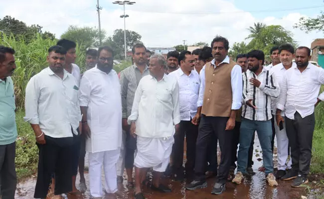 ಪ್ರವಾಹ ಪೀಡಿತ ಪ್ರದೇಶಗಳಿಗೆ ಸಚಿವ ರಹೀಮ್ ಖಾನ್ ಭೇಟಿ, ಪರಿಶೀಲನೆ