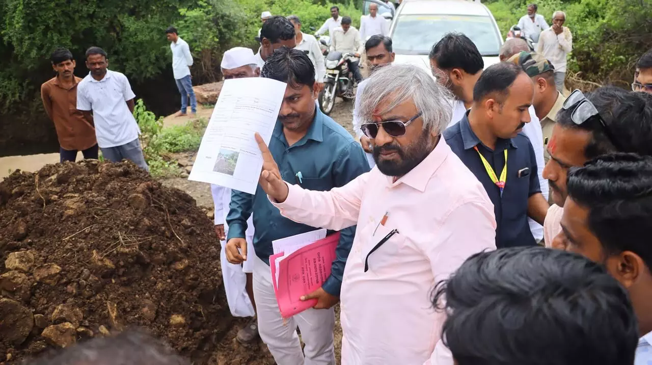 ಪ್ರವಾಹ ಪೀಡಿತ ಗ್ರಾಮಗಳಿಗೆ ಸಚಿವ ಈಶ್ವರ್ ಖಂಡ್ರೆ ಭೇಟಿ