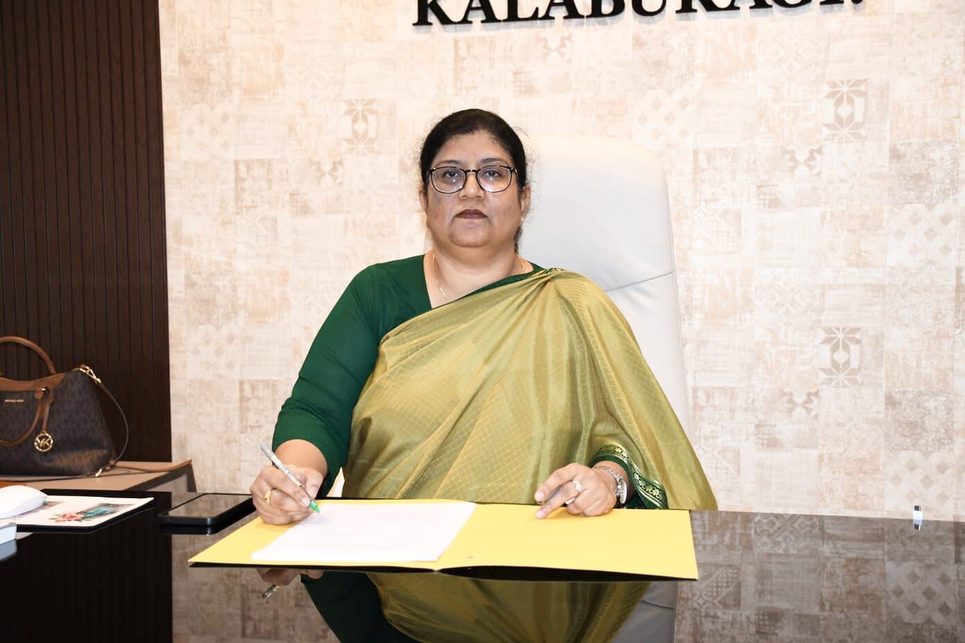 ಕಲಬುರಗಿ| ಈಶಾನ್ಯ ಶಿಕ್ಷಕರ ಕ್ಷೇತ್ರದ‌ ಮತದಾರರ ಪಟ್ಟಿ ಪರಿಷ್ಕರಣೆ: ನೋಂದಣಿಗೆ ನ.6 ಕೊನೆ‌ ದಿನ: ಝಹೀರಾ ನಸೀಮ್