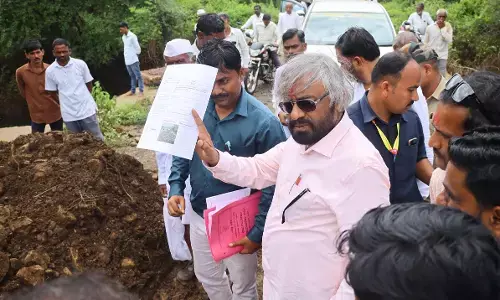 ಪ್ರವಾಹ ಪೀಡಿತ ಗ್ರಾಮಗಳಿಗೆ ಸಚಿವ ಈಶ್ವರ್ ಖಂಡ್ರೆ ಭೇಟಿ