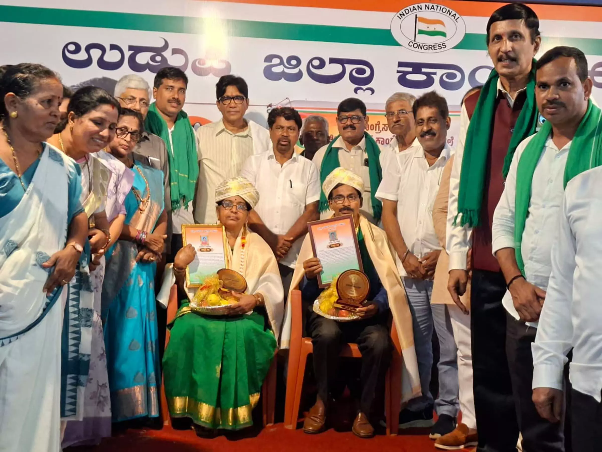 ಉಡುಪಿ: ಜಿಲ್ಲಾ ಕಾಂಗ್ರೆಸ್ನಿಂದ ಗಾಂಧಿ, ಶಾಸ್ತ್ರಿ ಜಯಂತಿ ಉಡುಪಿ: ಜಿಲ್ಲಾ ಕಾಂಗ್ರೆಸ್ನಿಂದ ಗಾಂಧಿ, ಶಾಸ್ತ್ರಿ ಜಯಂತಿ