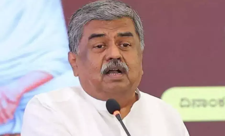 ಆರೆಸ್ಸೆಸ್ ಕುರಿತ ಅಂಚೆ ಚೀಟಿ, ನಾಣ್ಯ ಬಿಡುಗಡೆ | ಮೋದಿ ಪ್ರಧಾನಿ ಸ್ಥಾನಕ್ಕೆ ರಾಜೀನಾಮೆ ನೀಡಲಿ : ಬಿ.ಕೆ.ಹರಿಪ್ರಸಾದ್