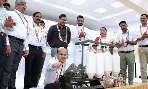 ಕೊಪ್ಪಳ | ಮಹಾತ್ಮ ಗಾಂಧೀಜಿಯವರು ಸ್ವಚ್ಛತೆ, ಸರಳತೆಗೆ ಮಹತ್ವ ನೀಡಿದ್ದರು : ಡಿಸಿ ಸುರೇಶ ಬಿ.ಇಟ್ನಾಳ