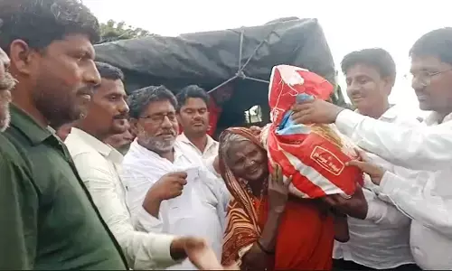 ಕಲಬುರಗಿ | ಜಮಾಅತೆ ಇಸ್ಲಾಮೀ ಹಿಂದ್, ಹೆಚ್.ಆರ್.ಎಸ್ ತಂಡದಿಂದ ಆಹಾರ ಕಿಟ್ ವಿತರಣೆ