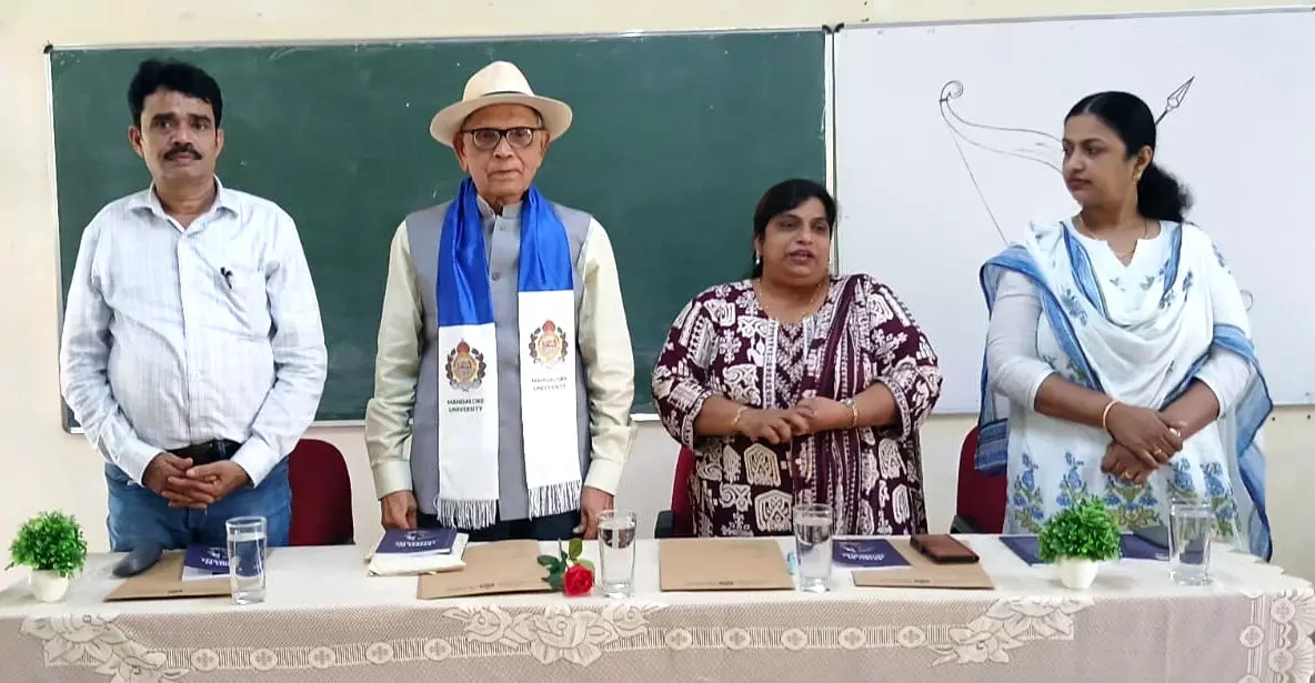 ಮಂಗಳೂರು ವಿವಿ ವಾಣಿಜ್ಯ ವಿಭಾಗದಲ್ಲಿ ವಿಶೇಷ ಉಪನ್ಯಾಸ ಮಂಗಳೂರು ವಿವಿ ವಾಣಿಜ್ಯ ವಿಭಾಗದಲ್ಲಿ ವಿಶೇಷ ಉಪನ್ಯಾಸ