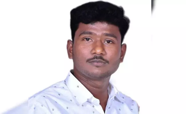 ಬೀದರ್ | ರಸ್ತೆ ದುರಸ್ಥಿ ಮಾಡದ ಲೋಕೋಪಯೋಗಿ ಇಲಾಖೆ ಅಧಿಕಾರಿಯನ್ನು ವರ್ಗಾವಣೆ ಮಾಡಲು ಗುರುದಾಸ್ ಮನವಿ