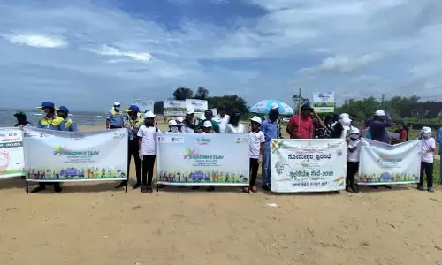 ಸ್ವಚ್ಛತಾ ಹಿ ಸೇವಾ-2025 ಪ್ರಯುಕ್ತ ಉಚ್ಚಿಲ ಪೆರಿಬೈಲ್ ಬಳಿ ಬೀಚ್ ಸ್ವಚ್ಛತೆ ಕಾರ್ಯ