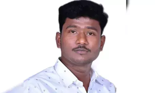 ಬೀದರ್ | ರಸ್ತೆ ದುರಸ್ಥಿ ಮಾಡದ ಲೋಕೋಪಯೋಗಿ ಇಲಾಖೆ ಅಧಿಕಾರಿಯನ್ನು ವರ್ಗಾವಣೆ ಮಾಡಲು ಗುರುದಾಸ್ ಮನವಿ