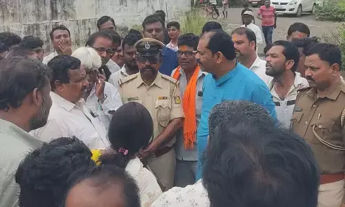 ಶಹಾಬಾದ್‌ | ಹಳೆ ಸೇತುವೆ ತೆರವುಗೊಳಿಸಲು ಅಧಿಕಾರಿಗಳಿಗೆ ಶಾಸಕ ಬಸವರಾಜ ಮತ್ತಿಮಡು ತಾಕೀತು