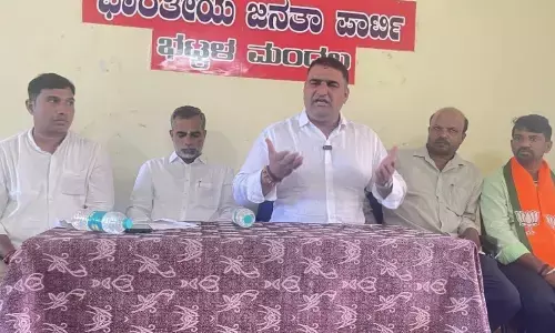 ಭಟ್ಕಳ | ಹೊಸ ಹೈಟೆಕ್ ಮೀನು ಮಾರುಕಟ್ಟೆಯನ್ನು ತಕ್ಷಣ ಮುಚ್ಚುವಂತೆ ಬಿಜೆಪಿ ಆಗ್ರಹ