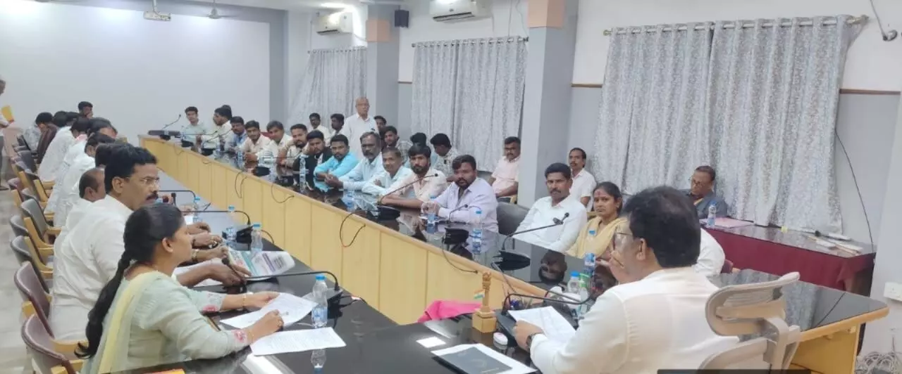 ಕಲಬುರಗಿ | ಶ್ರೀ ಮಹರ್ಷಿ ವಾಲ್ಮೀಕಿ ಜಯಂತಿ : ಅಗತ್ಯ ಸಿದ್ಧತೆ ಮಾಡಿಕೊಳ್ಳಲು ಅಧಿಕಾರಿಗಳಿಗೆ ಅಪರ ಜಿಲ್ಲಾಧಿಕಾರಿ ಸೂಚನೆ ಕಲಬುರಗಿ | ಶ್ರೀ ಮಹರ್ಷಿ ವಾಲ್ಮೀಕಿ ಜಯಂತಿ : ಅಗತ್ಯ ಸಿದ್ಧತೆ ಮಾಡಿಕೊಳ್ಳಲು ಅಧಿಕಾರಿಗಳಿಗೆ ಅಪರ ಜಿಲ್ಲಾಧಿಕಾರಿ ಸೂಚನೆ