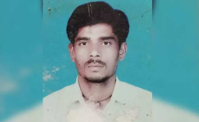 ಬೀದರ್ | ಸಾಲಬಾಧೆ ತಾಳಲಾರದೆ ರೈತ ಆತ್ಮಹತ್ಯೆ ಬೀದರ್ | ಸಾಲಬಾಧೆ ತಾಳಲಾರದೆ ರೈತ ಆತ್ಮಹತ್ಯೆ