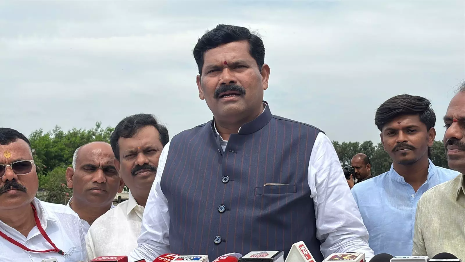 ಕೋಮುವಾದಿ ಪಕ್ಷದಿಂದ ಸಮಾಜ ಒಡೆಯುವ ಕೆಲಸ : ಸಚಿವ ಶಿವರಾಜ ತಂಗಡಗಿ