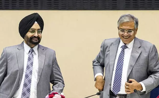 ಬಿಹಾರ ವಿಧಾನಸಭಾ ಚುನಾವಣೆ | ಬುರ್ಖಾಧಾರಿ ಮತದಾರರನ್ನು ಗುರುತಿಸಲು ಅಂಗನವಾಡಿ ಕಾರ್ಯಕರ್ತೆಯರ ನೆರವು: ಸಿಇಸಿ