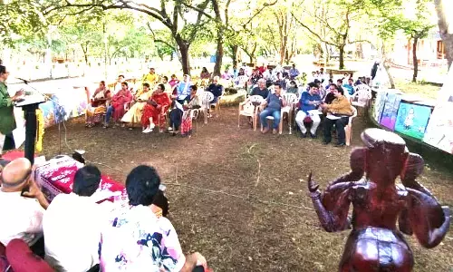 ಮಂಗಳಗಂಗೋತ್ರಿಯಲ್ಲಿ ರಂಗು ಮೂಡಿಸಿದ ‘ಕಲಾದರ್ಪಣ’